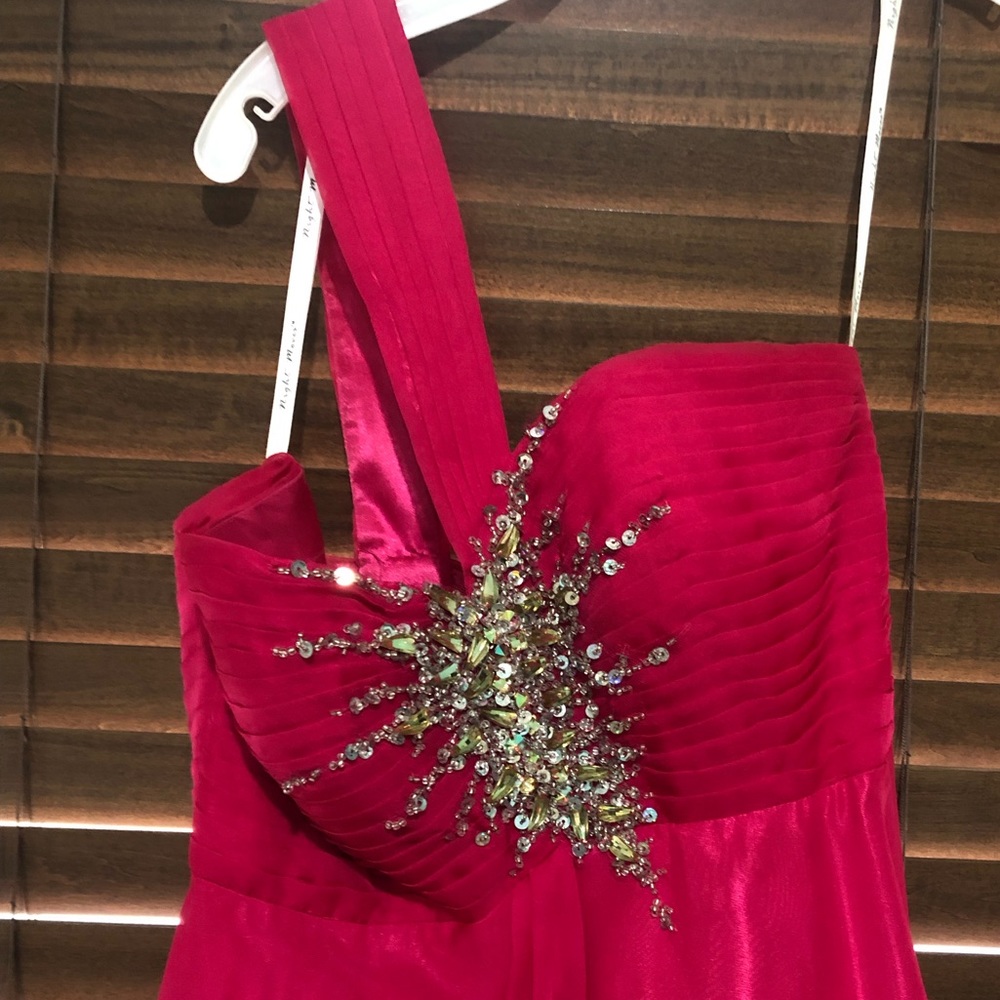 Night Moves Formal Dress